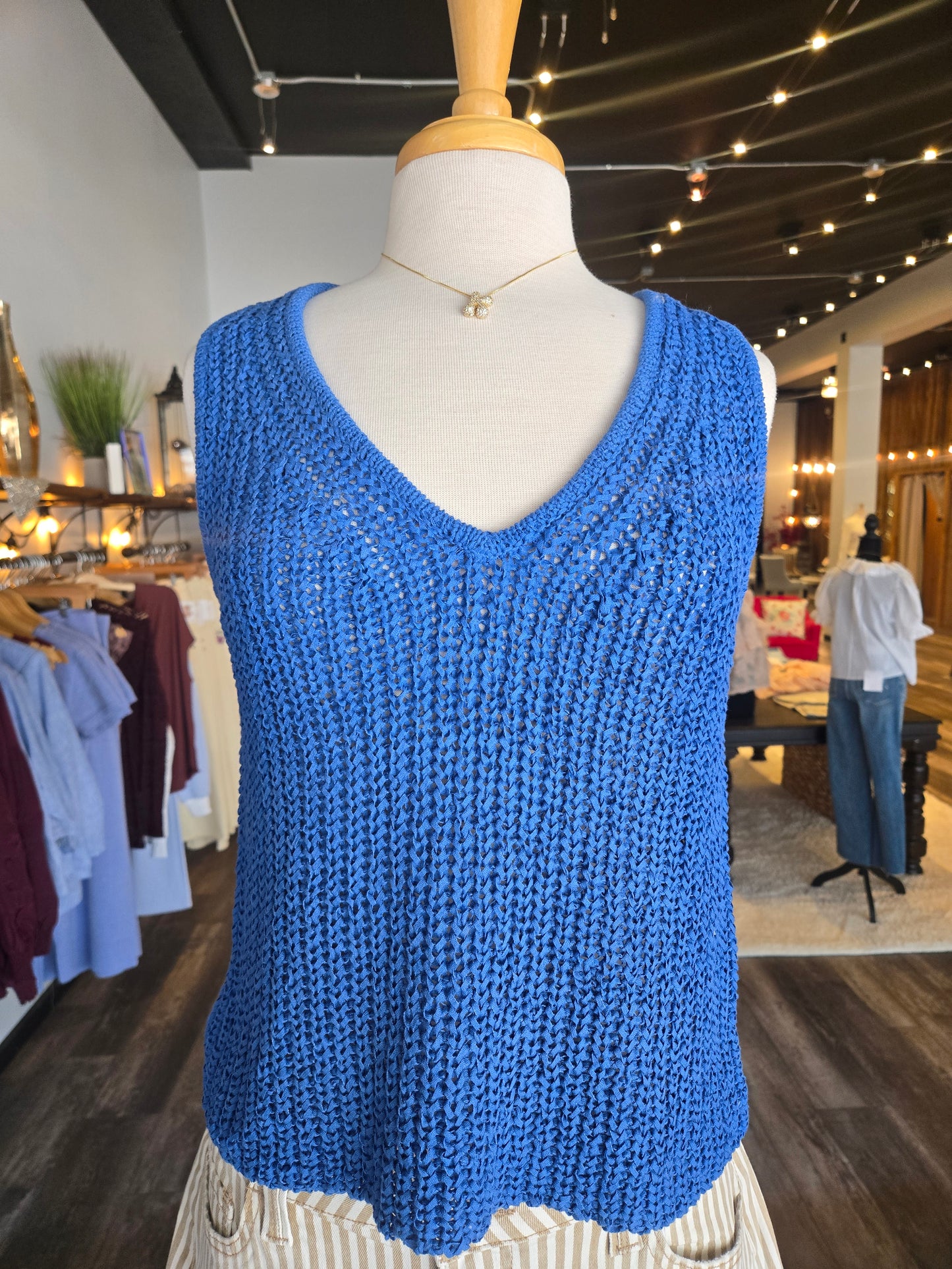 SKIES ARE BLUE surf blue knitted tank top
