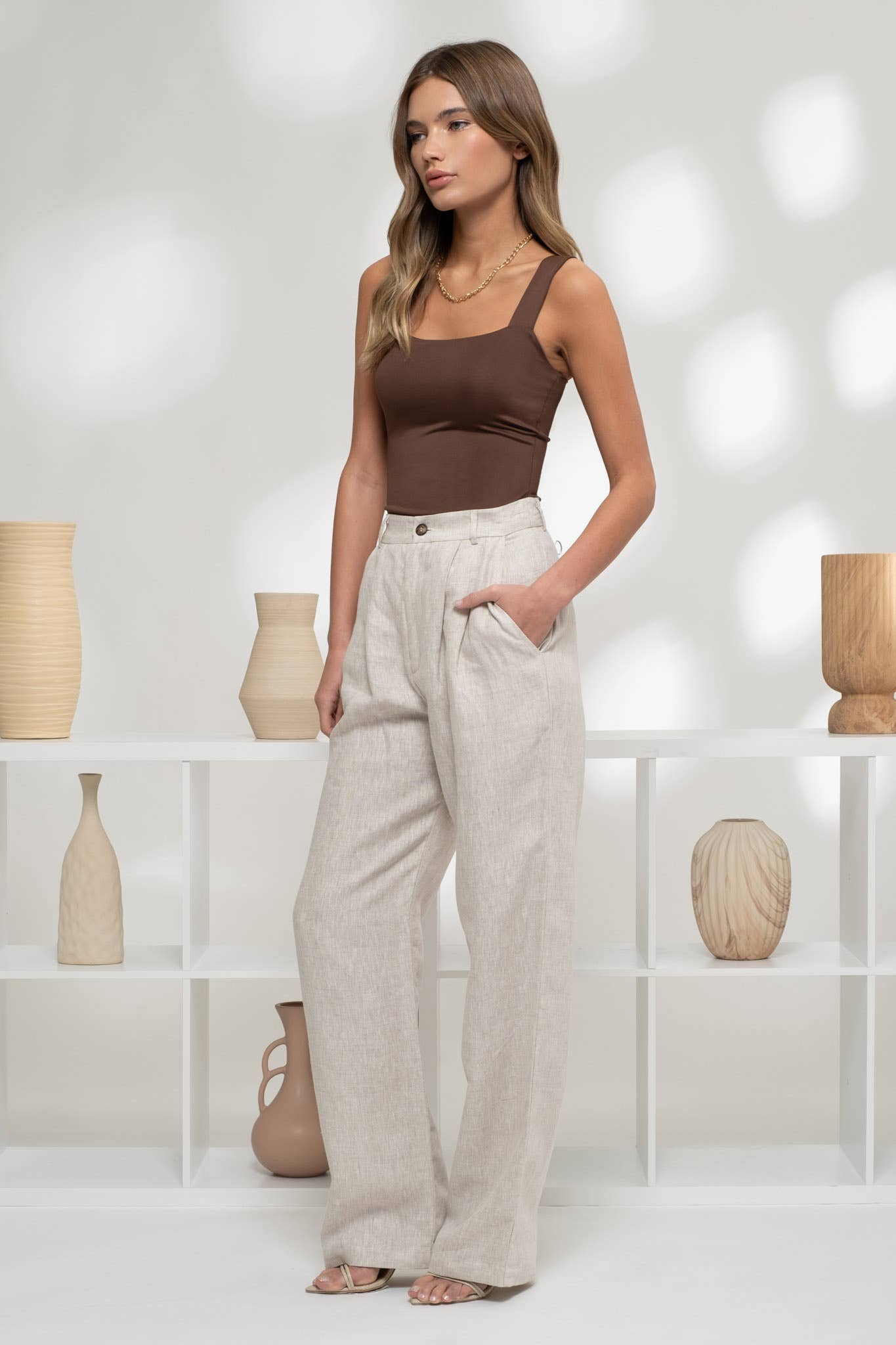 REVERSIBLE SQUARE NECK SEAMLESS CAMI