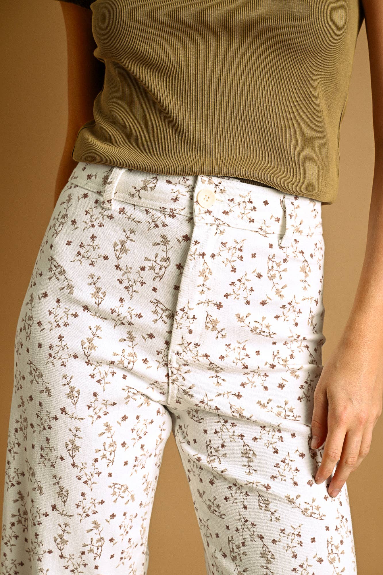 FLORAL PRINT STRETCHED PANTS