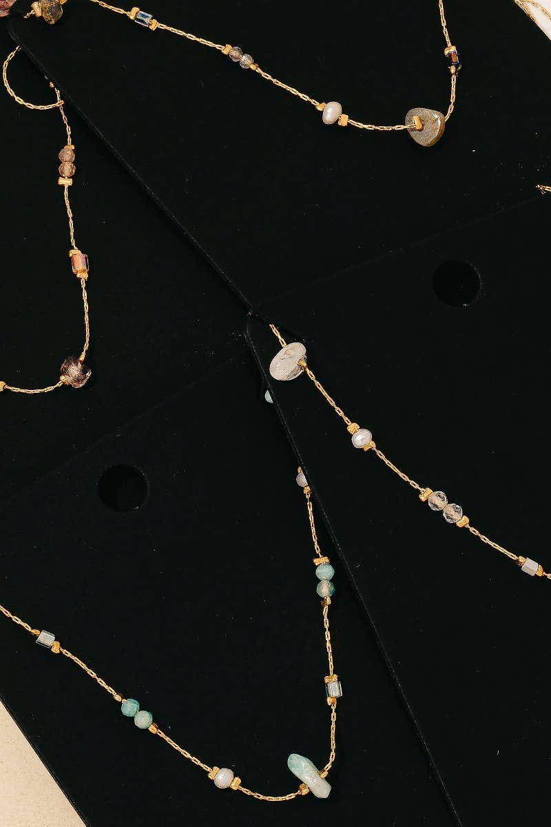 Pearl And Chip Stone Station Beads Chain Necklace