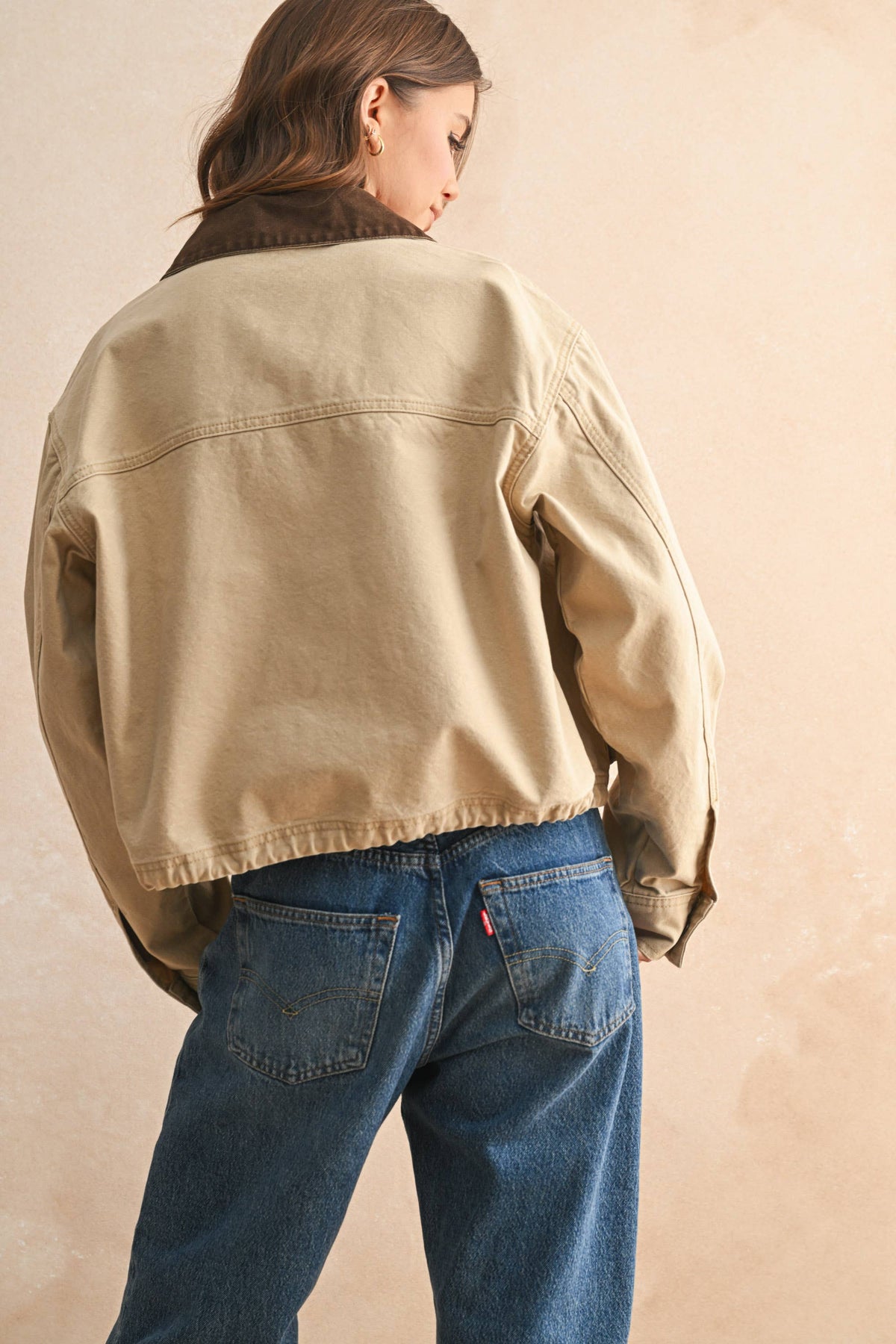 COLLAR CONTRASTED UTILITY JACKET