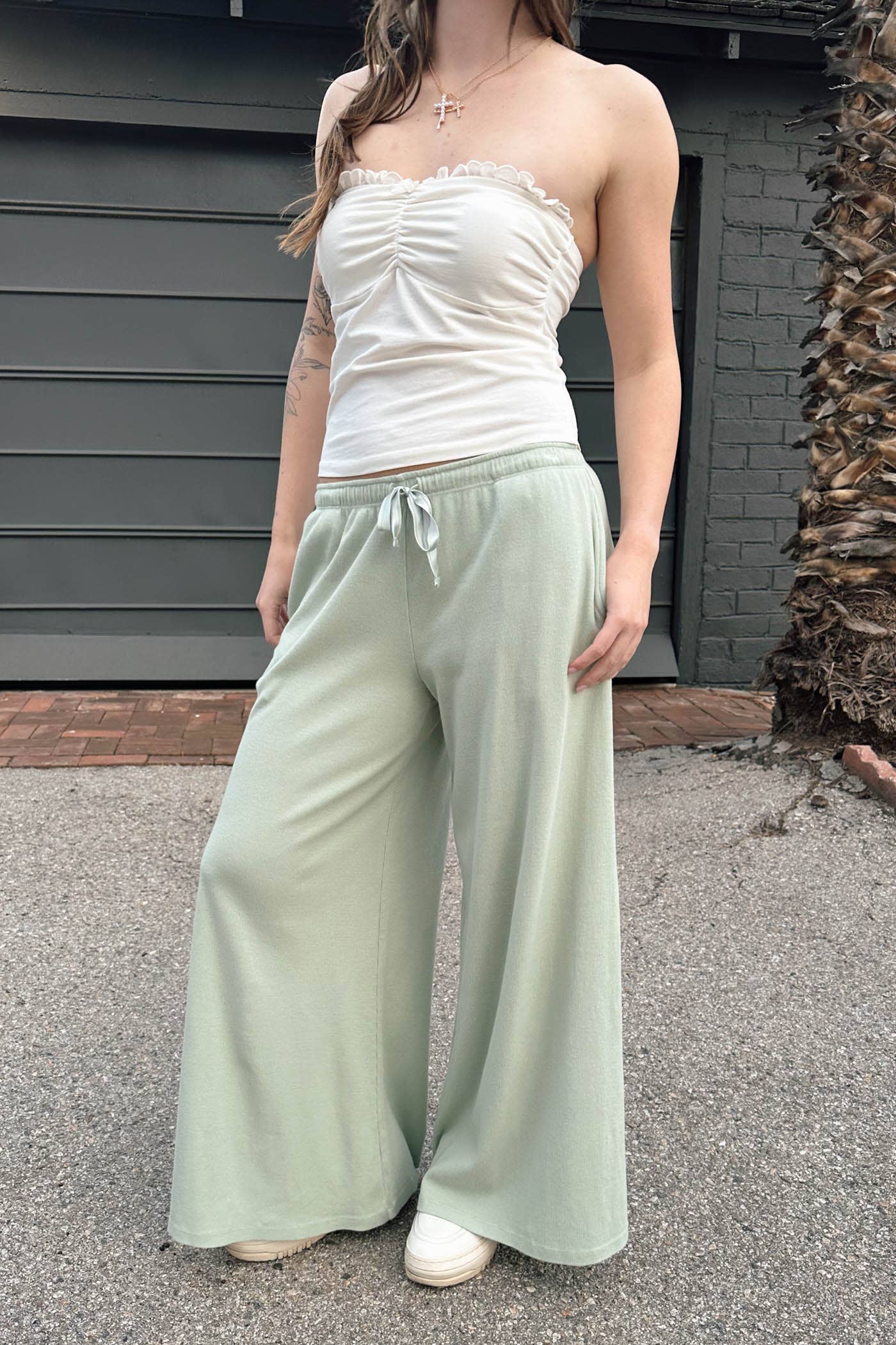 Ribbed Super Wide Leg Pants