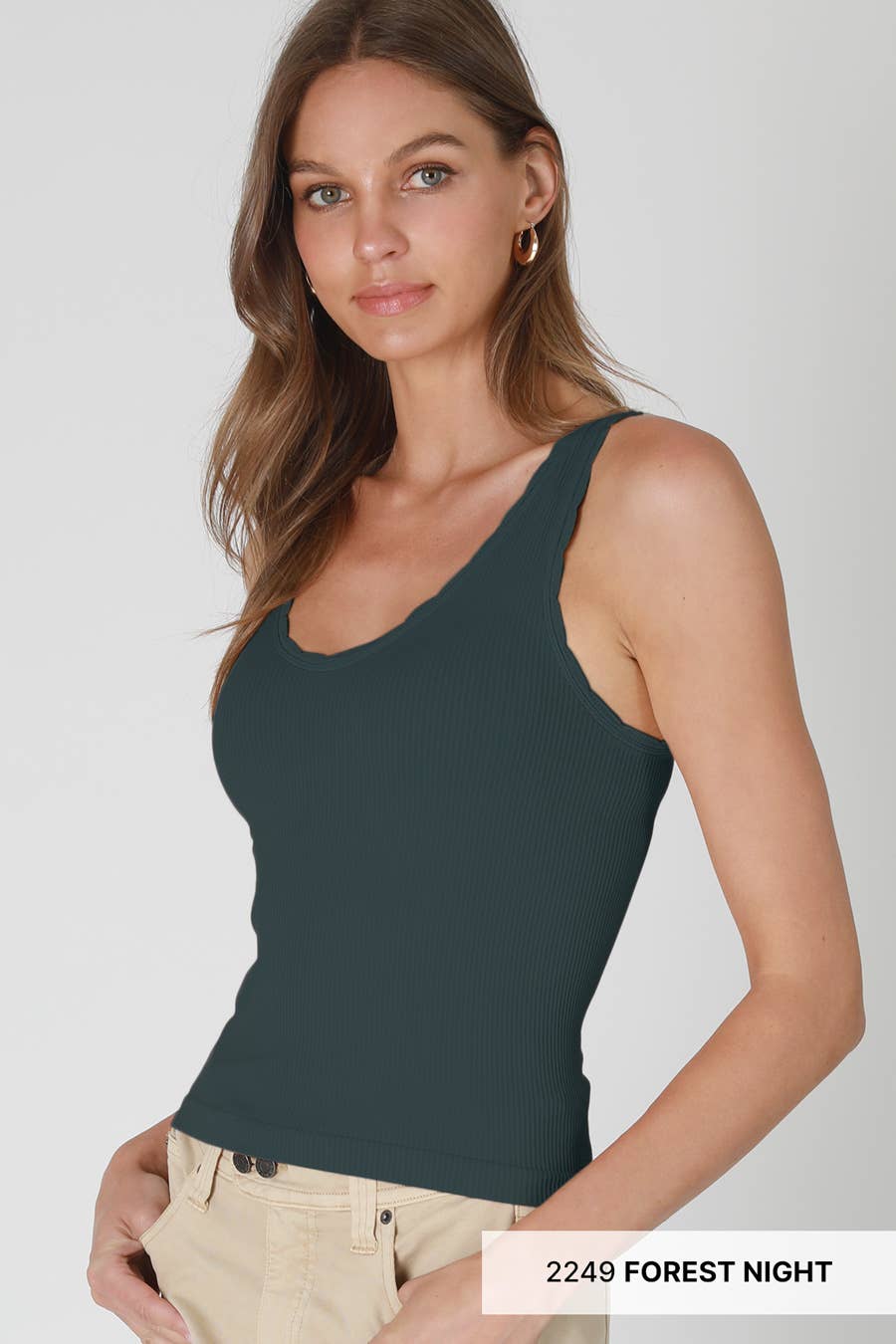 NS8467 - Reversible Scallop Edge Tank Top