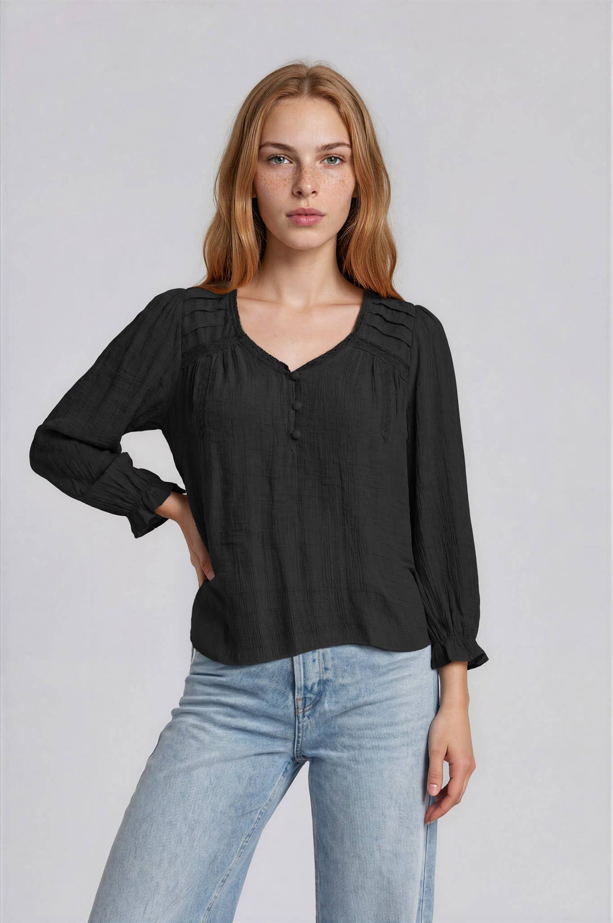 CROCHET TRIM V-NECK 3/4 SLEEVE HENLEY TOP