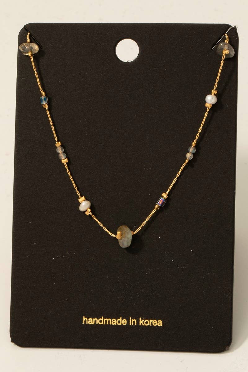 Pearl And Chip Stone Station Beads Chain Necklace