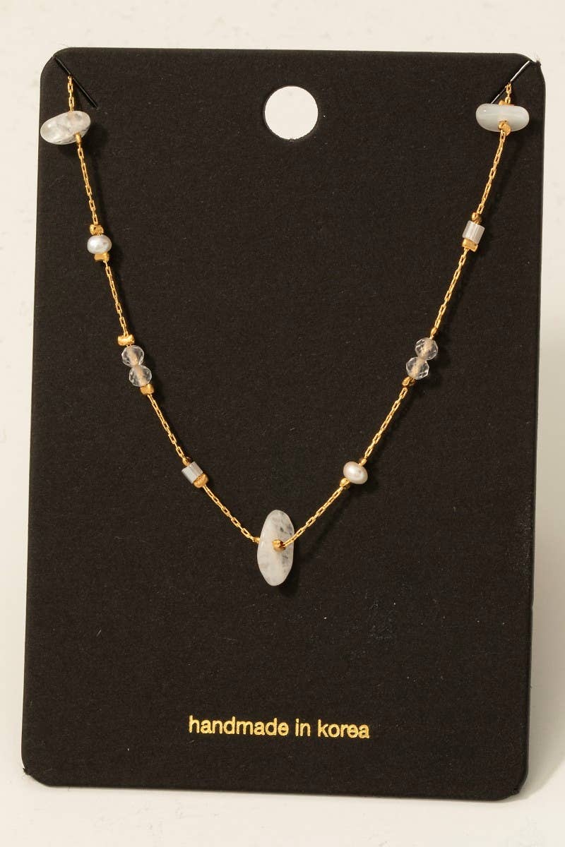 Pearl And Chip Stone Station Beads Chain Necklace